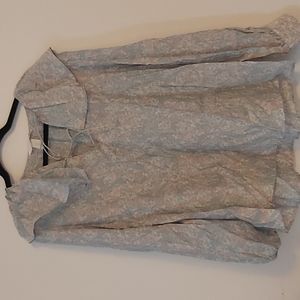 MAKE AN OFFER! H&M - Statement collar blouse